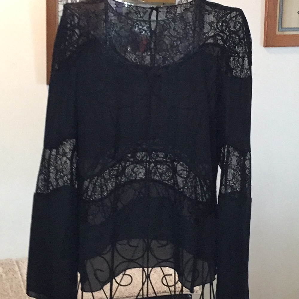 Zara black blouse small clean and pretty